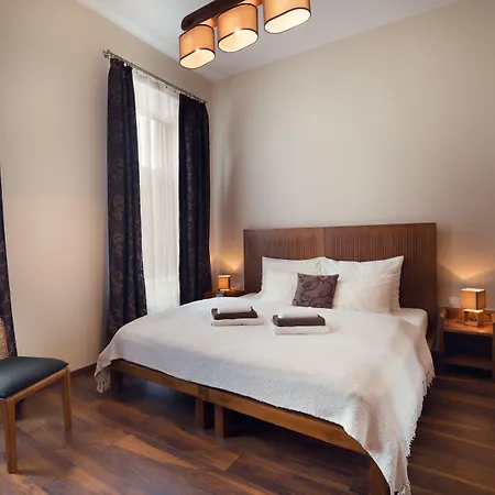 City Residence Apartment Hotel קושיצה