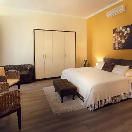 City Residence Apartment Hotel 4*