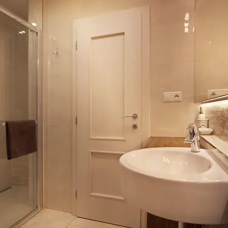 City Residence Apartment Hotel קושיצה