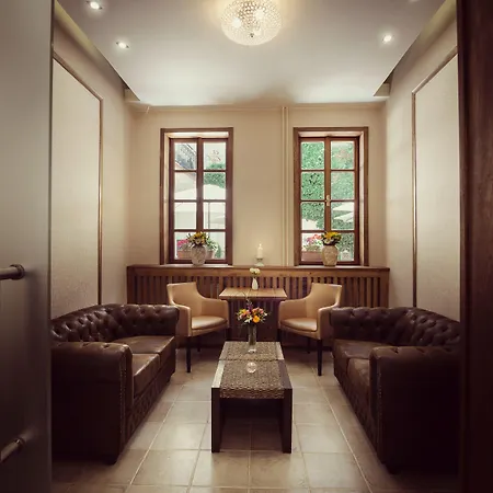 City Residence Apartment Hotel 4*