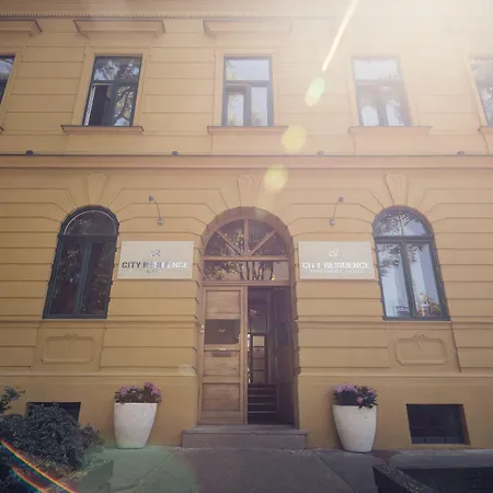 City Residence Apartment Hotel Otel 4*