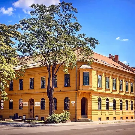 City Residence Apartment Hotel Hotel 4*