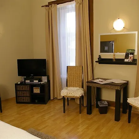 City Residence Apartment Hotel קושיצה