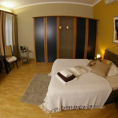 מלון City Residence Apartment Hotel קושיצה