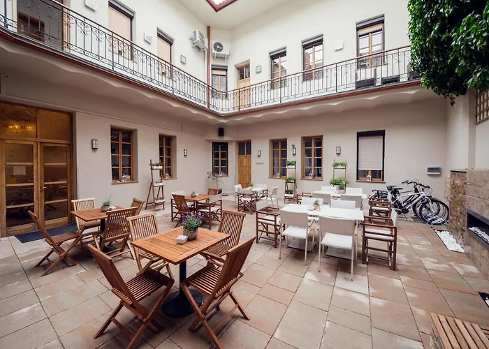 シティ レジデンス ホテル