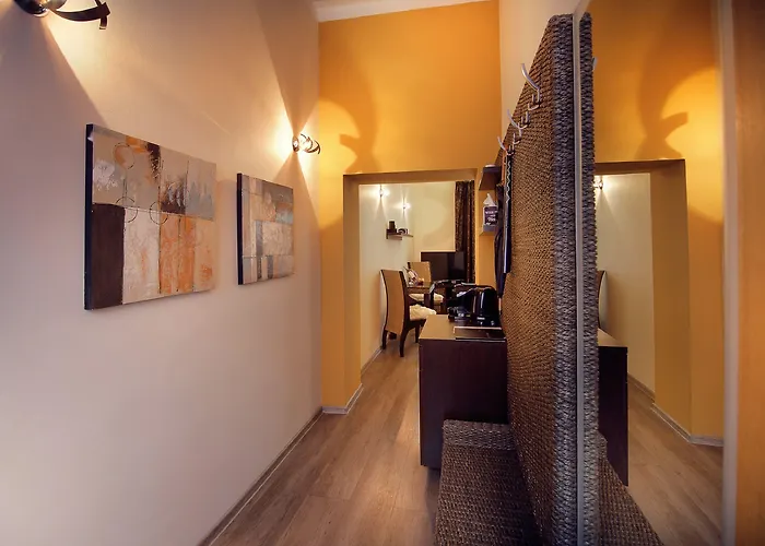 ホテル シティ レジデンス コシツェ