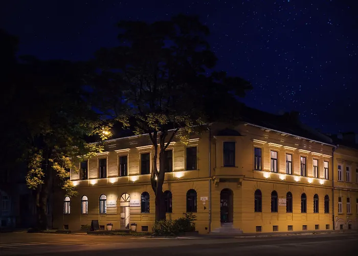 ホテル シティ レジデンス コシツェ